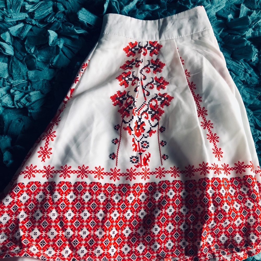 PAPAYA high waisted flowy shorts